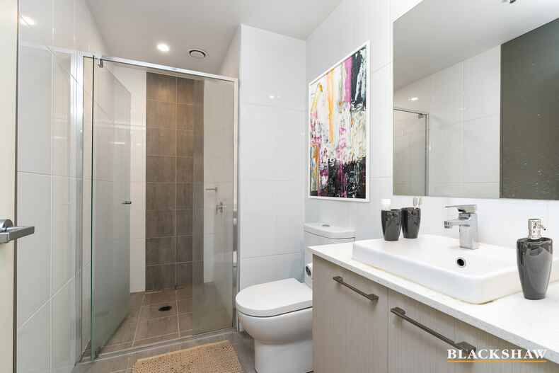 Level 9/213/7 Irving Street Phillip