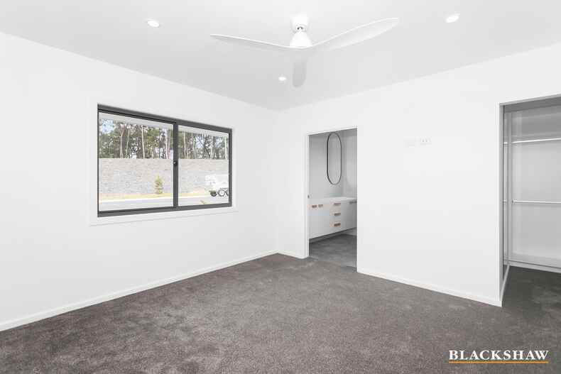 77 Freycinet Drive Sunshine Bay 77 Freycinet Drive Sunshine Bay