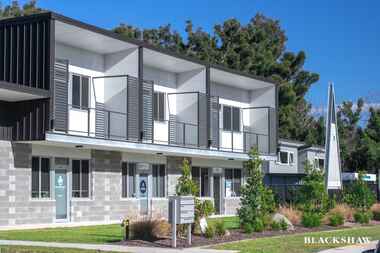 9/40 Train Street Broulee