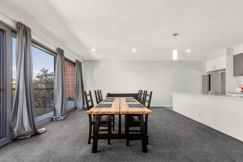 32 Chanter Terrace Coombs 32 Chanter Terrace Coombs