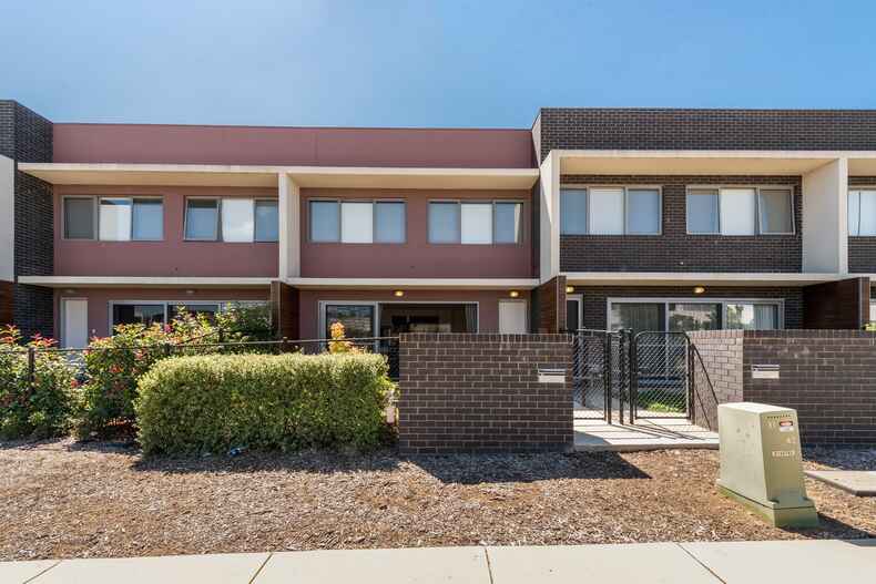 32 Chanter Terrace Coombs 32 Chanter Terrace Coombs