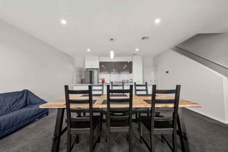 32 Chanter Terrace Coombs 32 Chanter Terrace Coombs