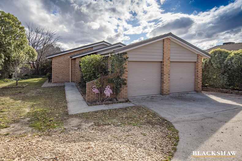 2/11 Marengo Place Isabella Plains