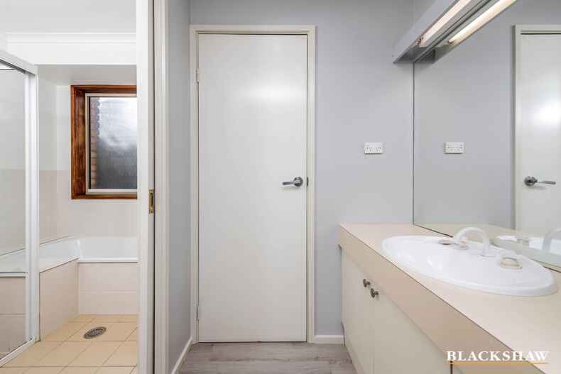 2/11 Marengo Place Isabella Plains 2/11 Marengo Place Isabella Plains