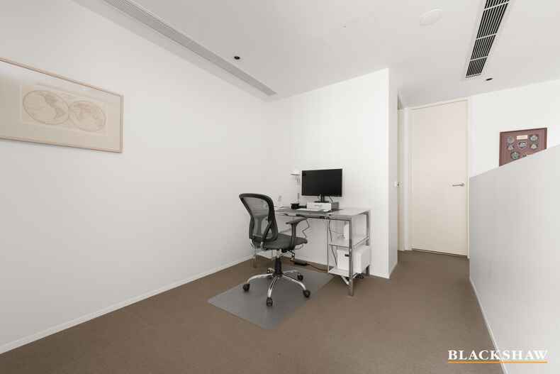 13/3 Burbury Close Barton 13/3 Burbury Close Barton