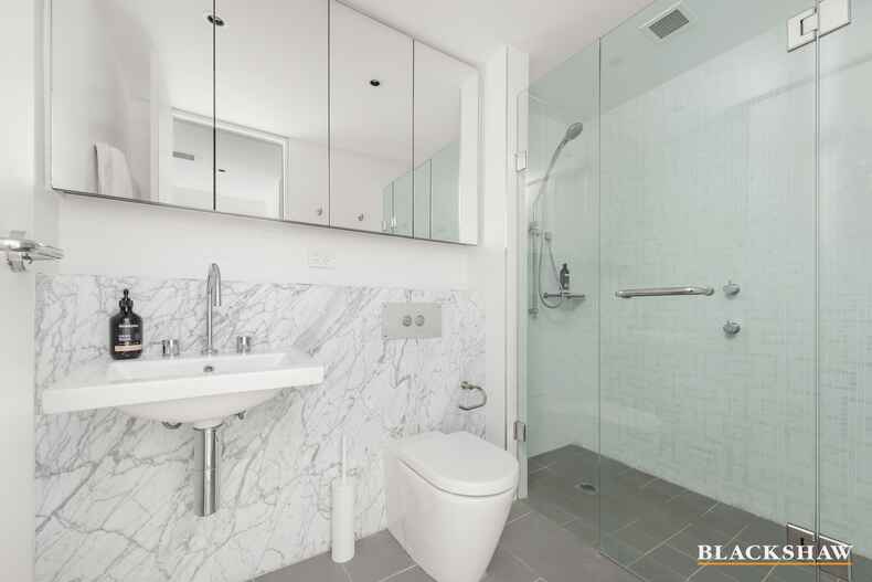 13/3 Burbury Close Barton 13/3 Burbury Close Barton