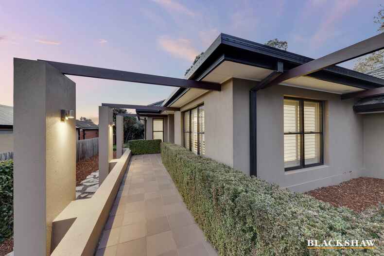 116 Strickland Crescent Deakin 116 Strickland Crescent Deakin