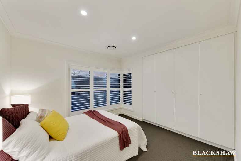 116 Strickland Crescent Deakin 116 Strickland Crescent Deakin