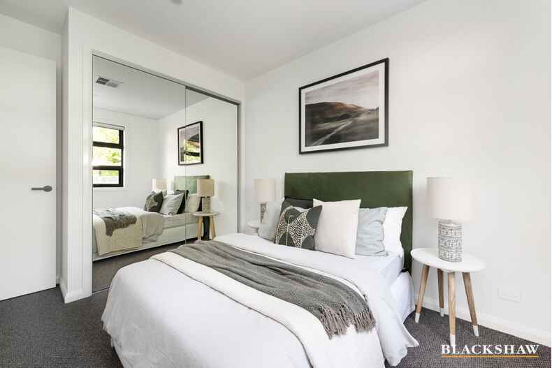 5B Hawkesbury Crescent Farrer