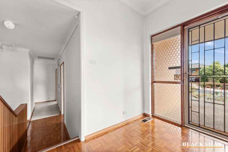 9 Davis Street Weetangera 9 Davis Street Weetangera