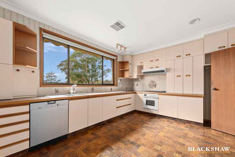 9 Davis Street Weetangera 9 Davis Street Weetangera