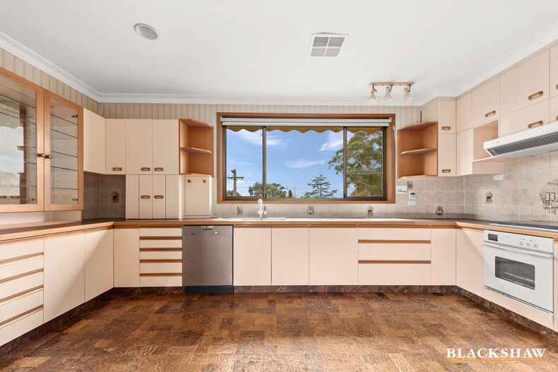 9 Davis Street Weetangera 9 Davis Street Weetangera