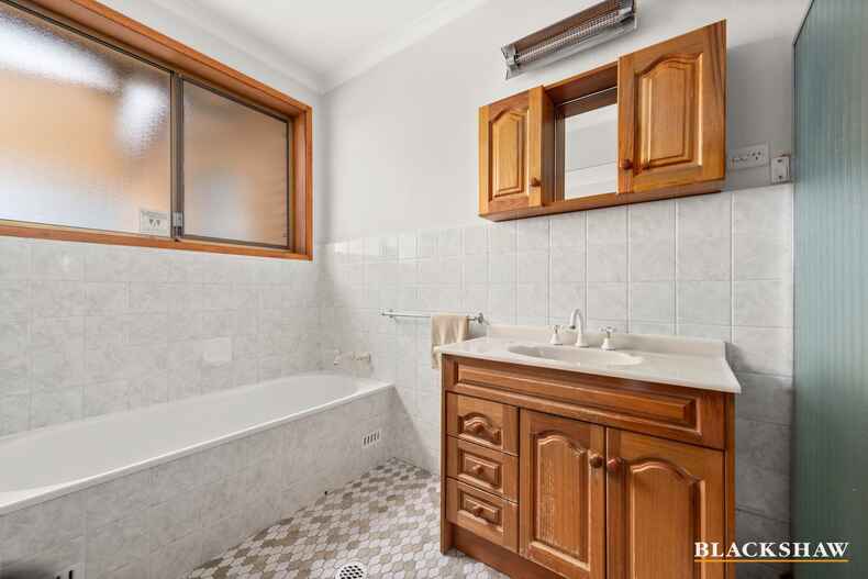 9 Davis Street Weetangera 9 Davis Street Weetangera