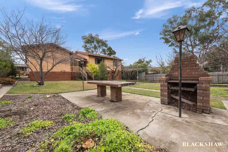 9 Davis Street Weetangera 9 Davis Street Weetangera