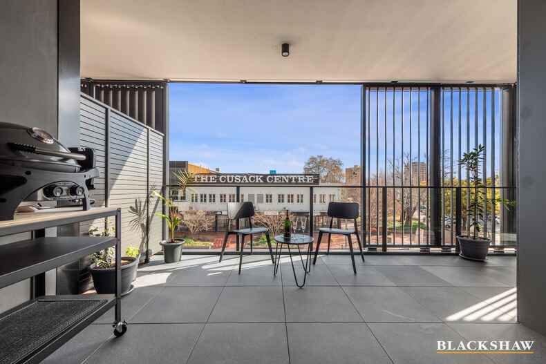 231/34 Eyre Street Kingston