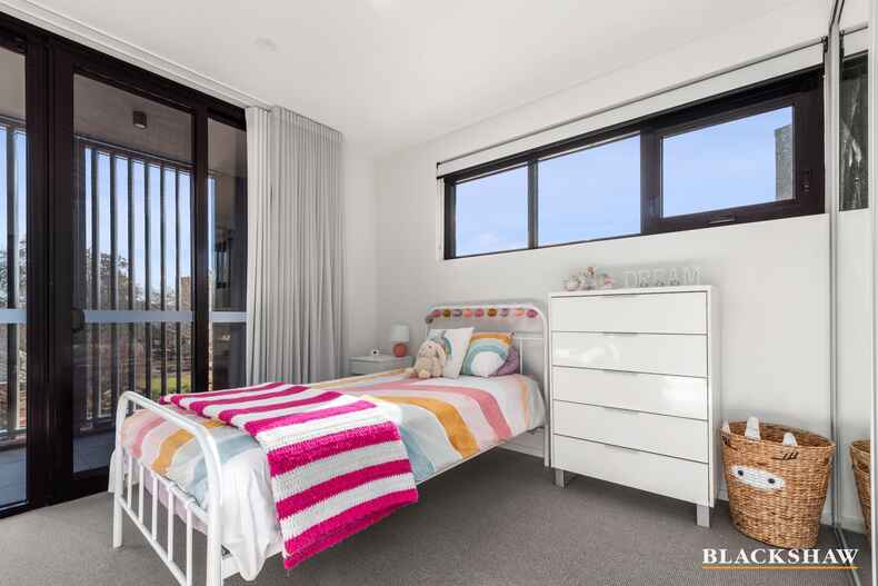 231/34 Eyre Street Kingston