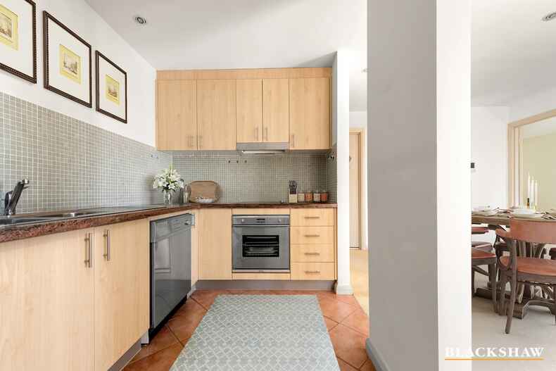 24/2 Leichardt Street Griffith 24/2 Leichardt Street Griffith