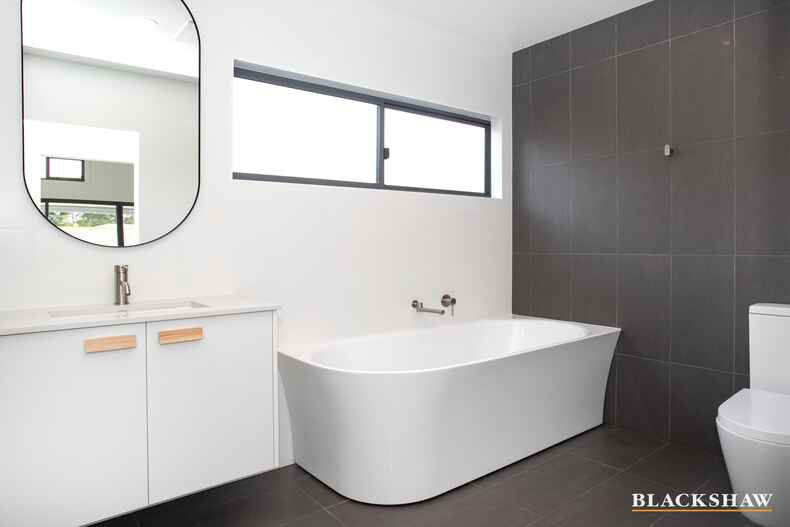 77 Freycinet Drive Sunshine Bay 77 Freycinet Drive Sunshine Bay