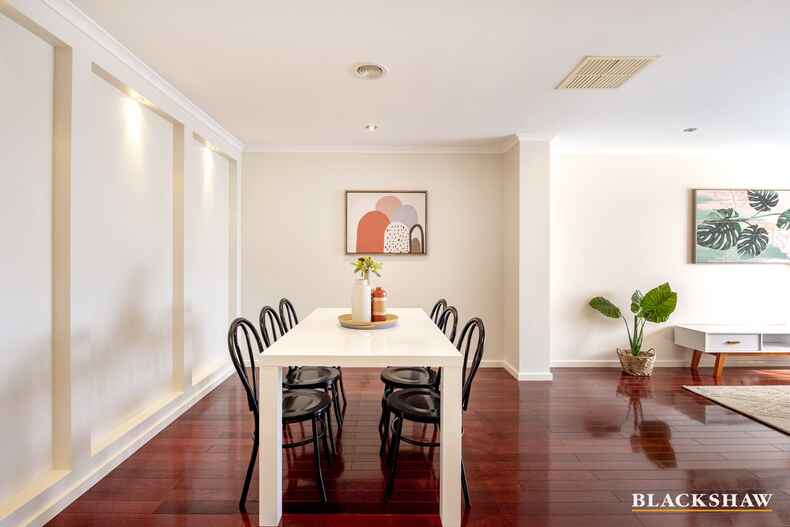 6 Branson Street Dunlop 6 Branson Street Dunlop