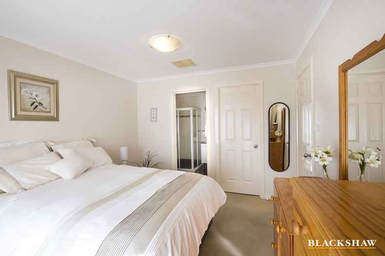 6 Branson Street Dunlop 6 Branson Street Dunlop