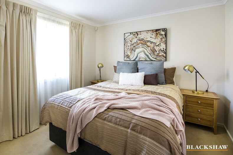 6 Branson Street Dunlop 6 Branson Street Dunlop