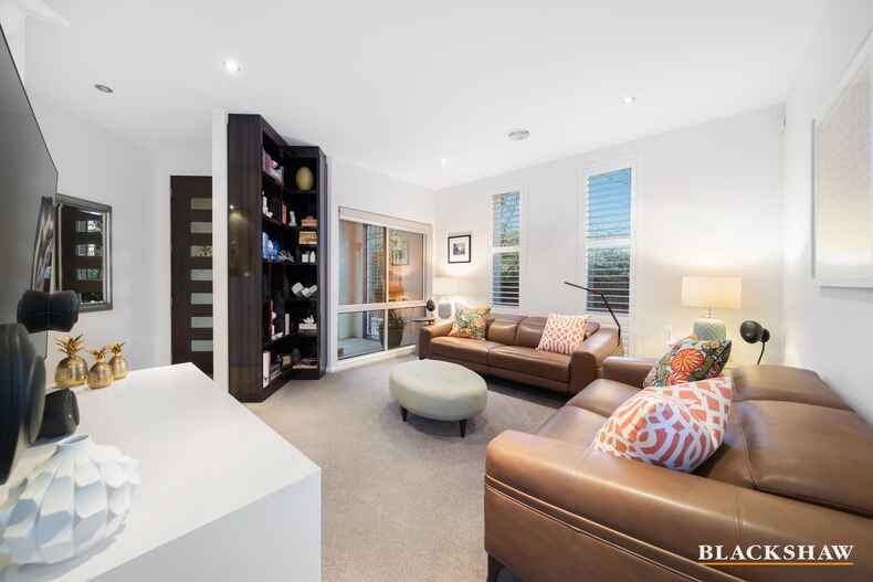 24B Hampton Circuit Yarralumla 24B Hampton Circuit Yarralumla