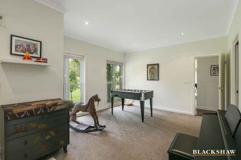 27 Tasmania Circle Forrest 27 Tasmania Circle Forrest