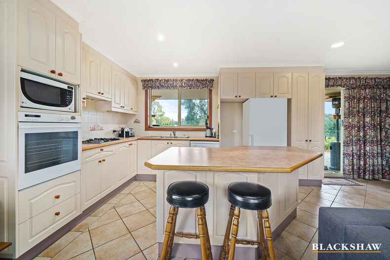 35 Burraly Court Ngunnawal 35 Burraly Court Ngunnawal