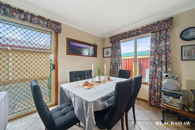 35 Burraly Court Ngunnawal 35 Burraly Court Ngunnawal