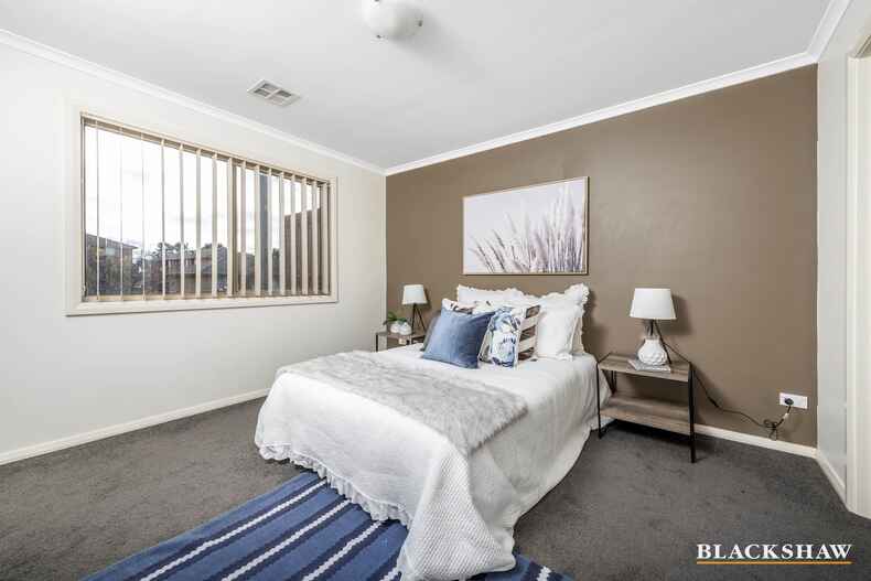 4/30 Ross Road Queanbeyan