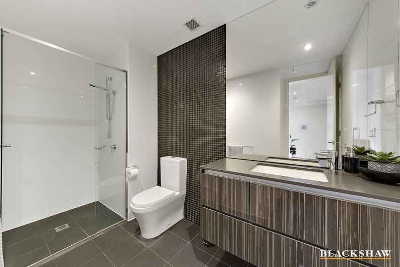 11/16 New South Wales Crescent Forrest