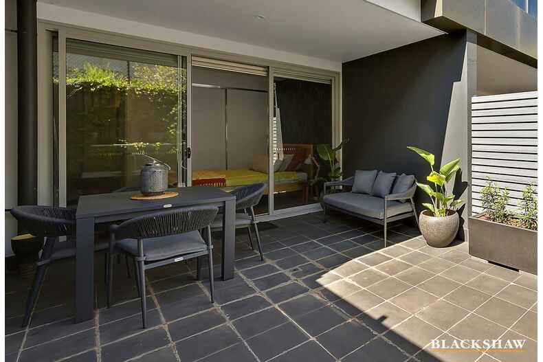 11/16 New South Wales Crescent Forrest