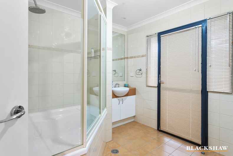 10/216 Beach Road Batehaven