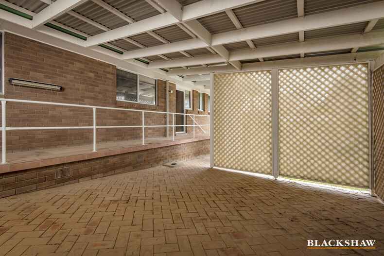 37 Badenoch Crescent Evatt 37 Badenoch Crescent Evatt