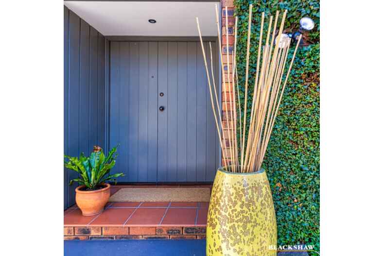 95 Learmonth Drive Kambah 95 Learmonth Drive Kambah