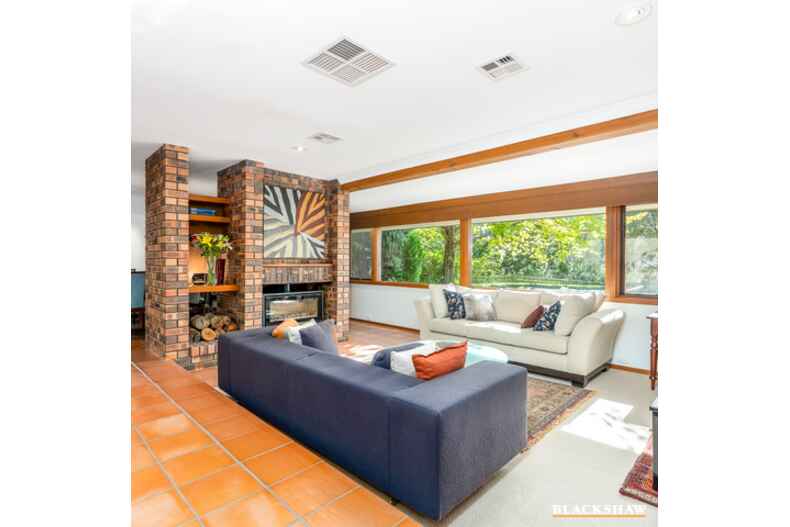 95 Learmonth Drive Kambah 95 Learmonth Drive Kambah