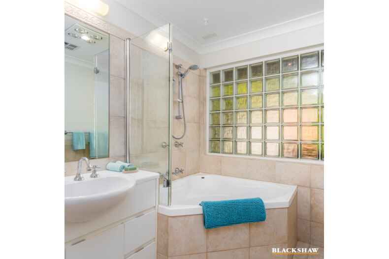 95 Learmonth Drive Kambah 95 Learmonth Drive Kambah