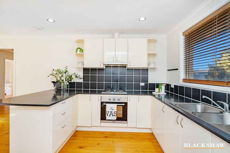 10 Pockley Close Macgregor 10 Pockley Close Macgregor