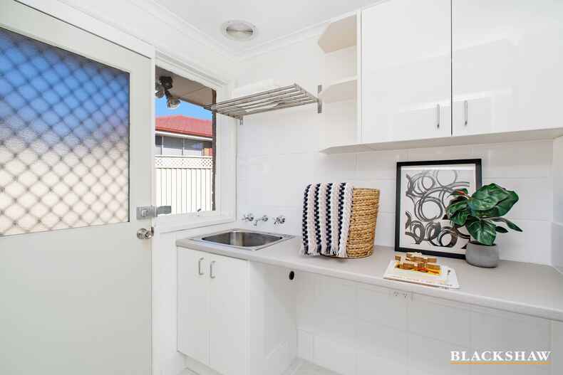 10 Pockley Close Macgregor 10 Pockley Close Macgregor