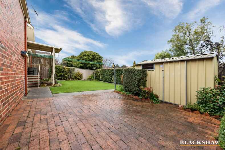 2  Davitt Close Isaacs