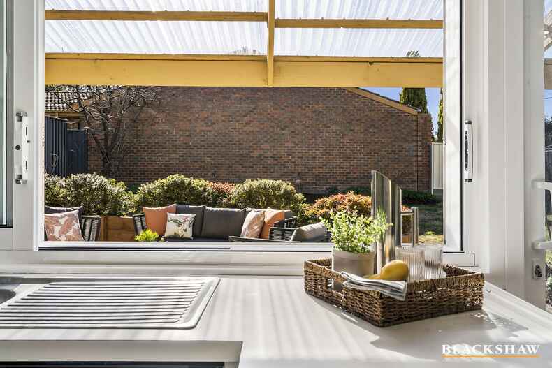 3 Summerville Crescent Florey 3 Summerville Crescent Florey