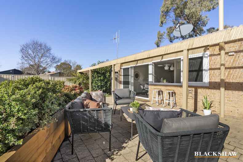 3 Summerville Crescent Florey 3 Summerville Crescent Florey