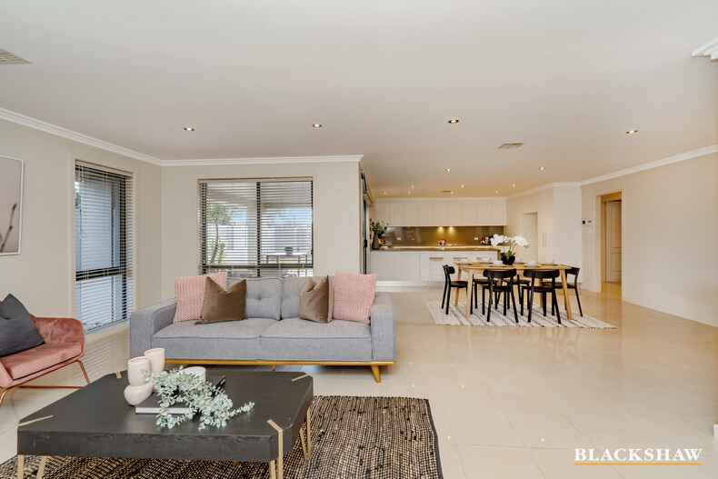 27 Judith Wright Street Franklin