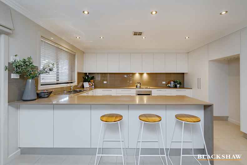 27 Judith Wright Street Franklin