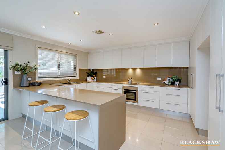 27 Judith Wright Street Franklin