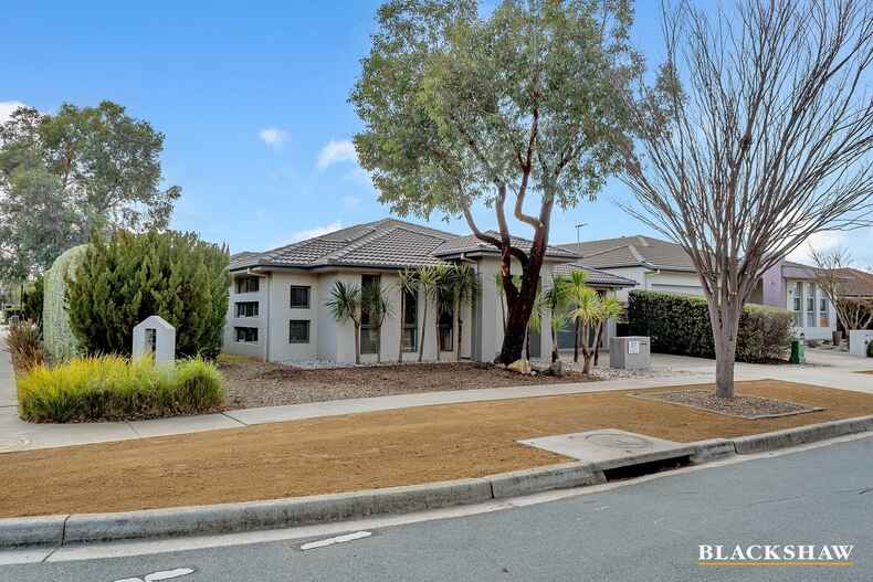 27 Judith Wright Street Franklin