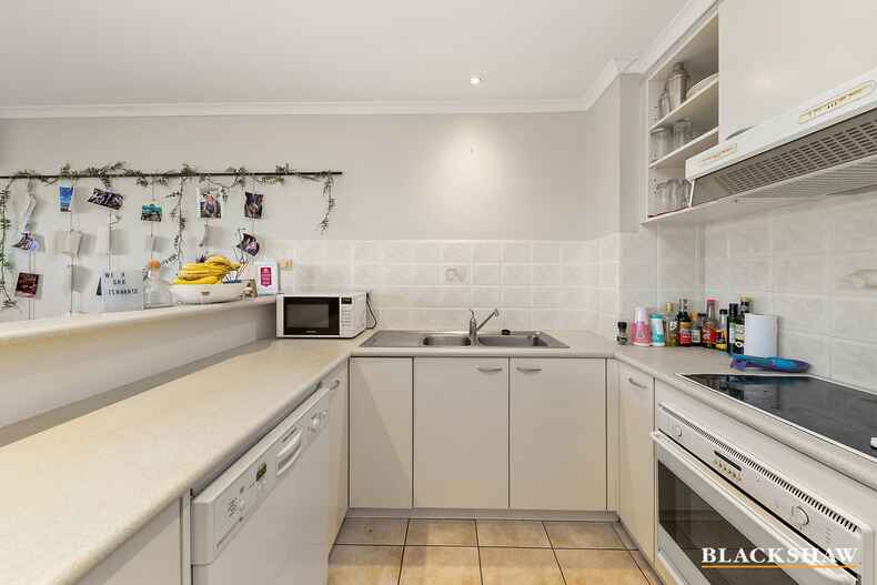 28/51 Leahy Close Narrabundah