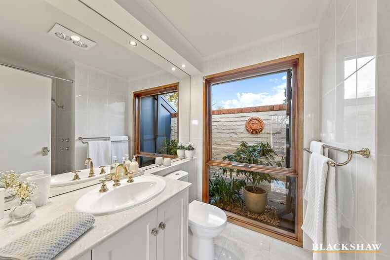 1 Hamilton Row Yarralumla 1 Hamilton Row Yarralumla