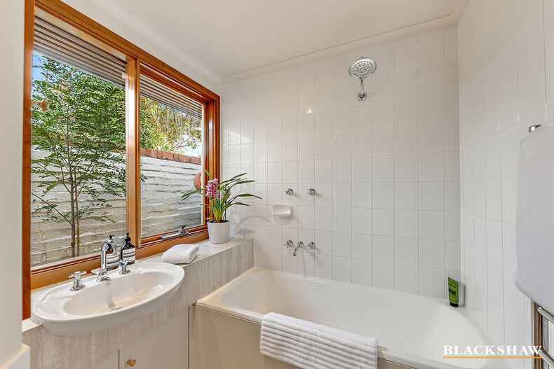 1 Hamilton Row Yarralumla 1 Hamilton Row Yarralumla