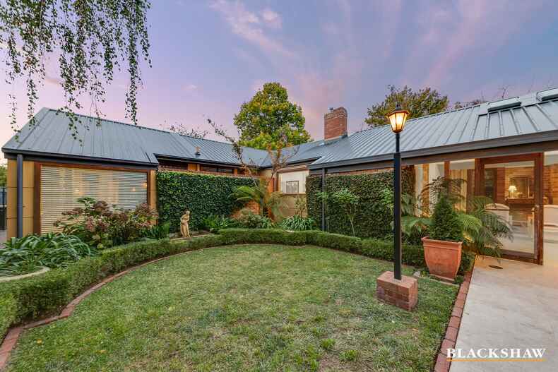 1 Hamilton Row Yarralumla 1 Hamilton Row Yarralumla